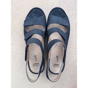 WOMENS CLARKS REEDLY JUNO BLACK NUBUCK ADJUSTABLE STRAP WEDGE SANDALS 9.5 M